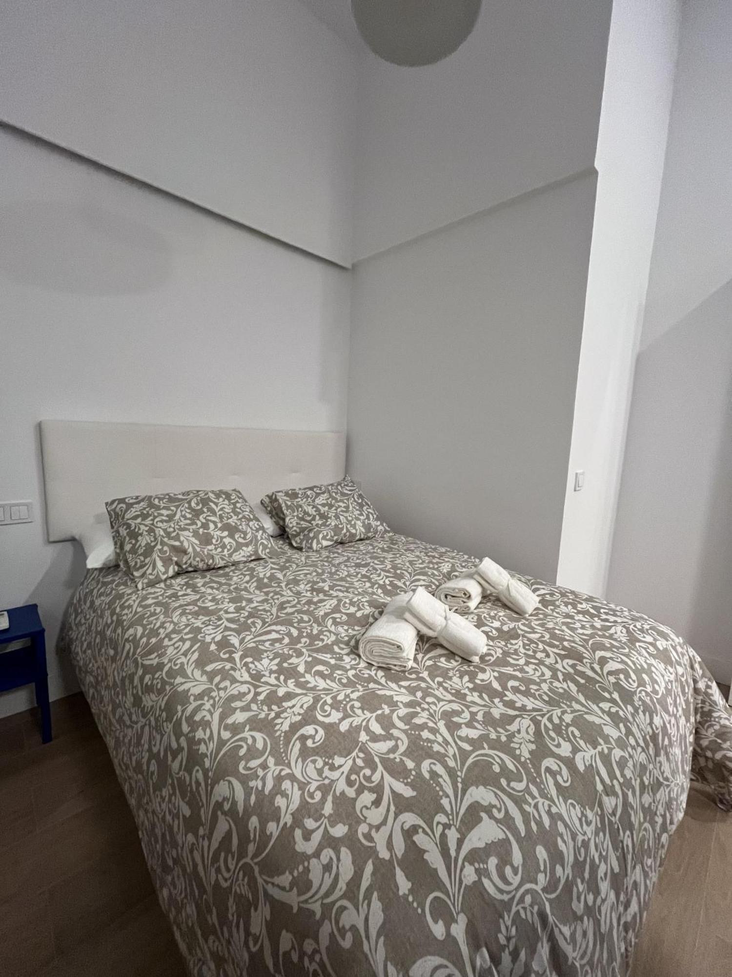 Moratalaz Apartments Madrid Buitenkant foto